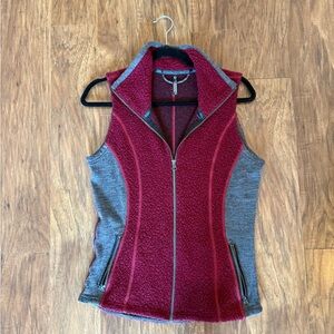 Kuhl Burgundy and Gray Knit Vest